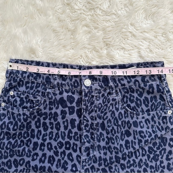 Anthropologie Pilcro Denim Bermuda Shorts Corduroy Animal Print 28 NWT New - Picture 10 of 12